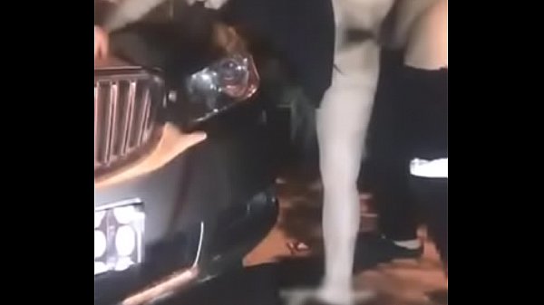 Gadis Tionghoa Digebuki Di Jalan Raya