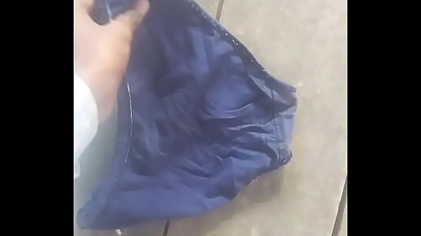 Desi Tante Montok Yang Menggoda Dan Menggairahkan