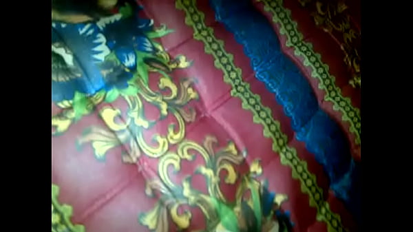 Mami Indonesia Panas Menggoda Di Besar Keras