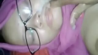 Ibu Tiri Di Bangladesh Mandi Sperma Anak Tirinya Di Wajahnya