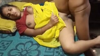 Tante Desa Tergoda Nafsu, Main Panas Dengan Keponakan Ganteng