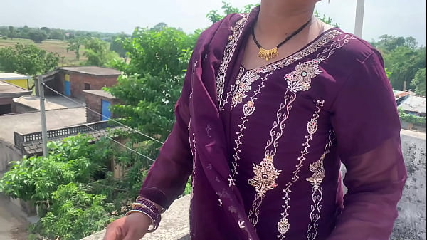 Bhojpuri Desi Bhabhi Kasam Se Apni Chut Aur Badan Ka Maza Puri Tarah Dilwa Diya, Hindi Audio Mein.