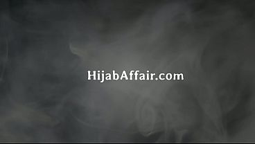 Ibu Tiri Arab Kira Kontolku Lampu, Sampe Ujungnya Basah Baru Sadar