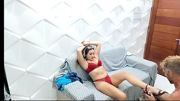 Ibu Mertua Muda Sendirian Di Rumah, Haus Sentuhan, Begitu Aku Datang Langsung Dibujuknya Untuk Nusuk Lubang Sempitnya Sampai Penuh Air Mani. Vagninho E Vivi Capetinha