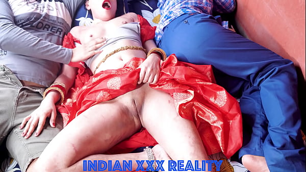 Ibu Tiri India Dan Anak Tiri Cowok Lagi Ngewe Di Kamar, Bahasa Hindi Panas Banget.