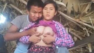 Coklat Ngentot, Isap Susu Dulu Baru Bobok Mamah Tua Di Bokep Nepal.