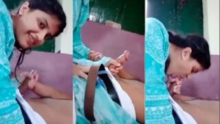 Desi Cewek Ngentot Mulut Sama Sepupunya Sendiri