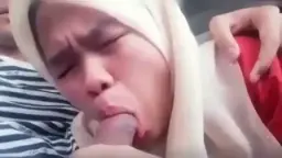 Ngewe Cewek Berkerudung Di Dalem Mobil, Empuk Banget