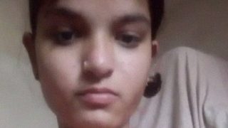 Selfie Telanjang Si Cantik Desi Kelas Kampung Yang Bikin Makin Greget.