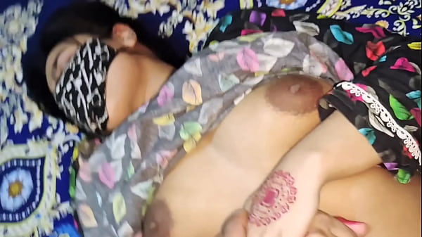 Ibu Tiriku Ngajarin Aku Soal Seks, Ngomong Kotor Pake Bahasa Hindi, Sambil Merintih, Ngewe Liar.