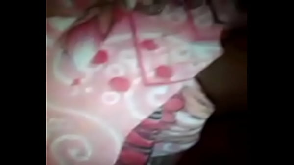 Desi Tante, Bulu Memeknya Lebat Bikin Ngilu