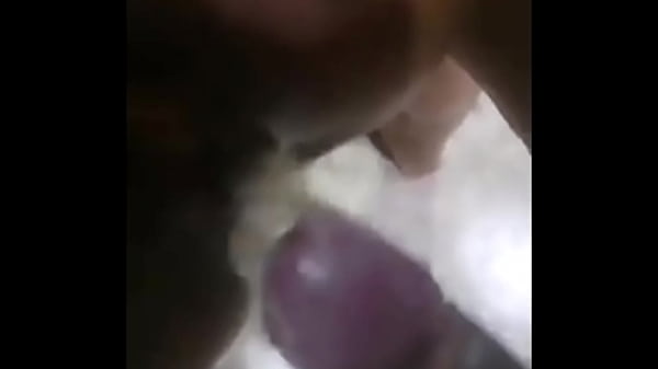 Bokep Indonesia Istri Main Belakang Di Rumah Mertua, Goyang Sambil Digodain Mertua Sendiri.