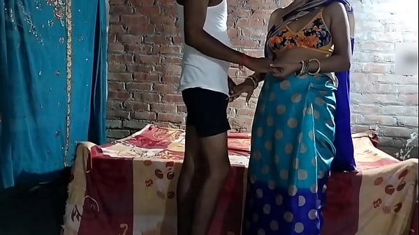 भाभी ने देवर के साथ जमकर चुदाई की