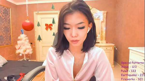 Apa Yang Akan Kau Lakukan Dengan Para Budak Cina-ku Yang Siap Melayani?