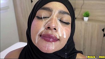 Muslimah Jilbab Abg Digenjot Keras Sampe Crot Di Muka