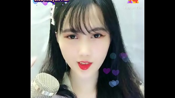 Hotgirl Asia Goyang Panas Di Uplive, Bikin Crot!