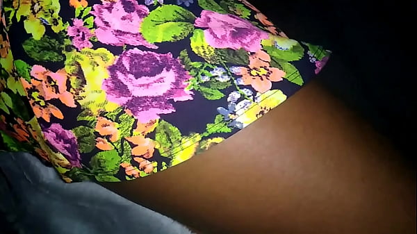 0054 Di Playhouse Si Kat – Sesi Lagi Di Playhouse Si Kat, Ngobrol Grup Live Buat Penonton, Liatin Gue Digenjot Live Di Depan Mata, Cewek Hitam Sama Bule