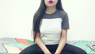 Kakak Tirimu Yang Seksi Kasih Pelajaran Pertama Buat Adik Tiri Untuk Ninggalin Pacarnya.