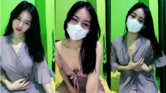 Kak Ralline Tocil, Pantatnya Montok Banget, Bikin Ngiler Lihat Mangga Ebotnya.