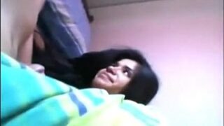 Tonton Video Mesum Panjang Penuh Gairah Pasangan Muda India