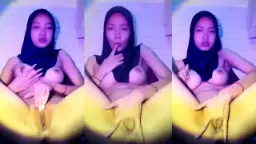 Ukhti Lagi Mainin Dua Jari, Becek Sampe Viral