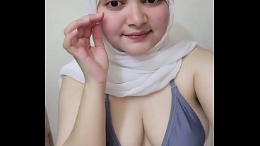Awal Mula Goyang Twerking Pake Hijab, Bikin Ngilu Dan Gregetan.
