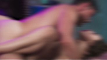 Brunette Cewe Rusia Berbody Bugil Pake Fishnets Nikmatin Kontol Gede Di Semua Posisi Nafsu
