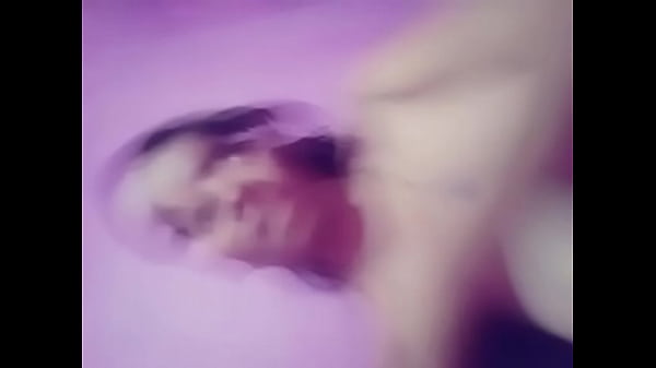 Nih Cewek India, Bikin Ngilu Di Dalem Pikiran Lo.