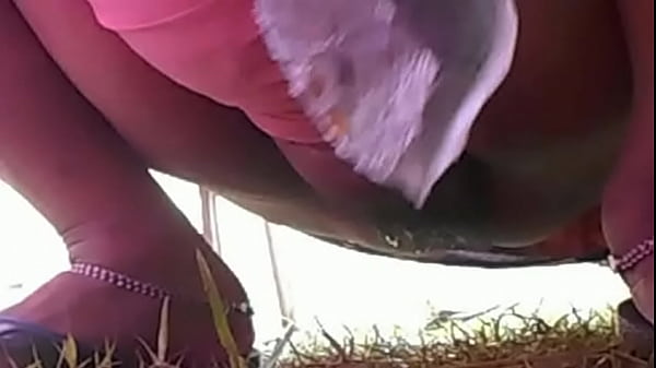Desi Ngocok Di Toilet