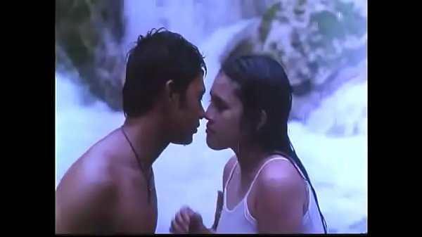 Tontonan Bugil Ala Film Mainstream Yang Bikin Panas