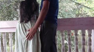 Dosen Mesum Manjain Mahasiswi Montok Di Rumah