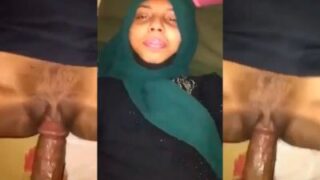 Hijabi Ibu Montok Digebuk Kontol Demi Duit Di Video Mesum Pakistan
