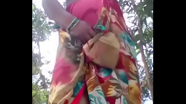 Desi Roshni Bhabhi Pamerin Tubuhnya Yang Bikin Greget