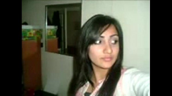 Tarian Desi Bikin Makin Basah – Video Porno Gratis – Youporn