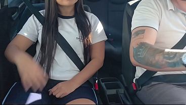 Tinggalin Temen Bokap Buat Anter Jemput Abis Sekolah, Malah Dia Raba-raba Gue.