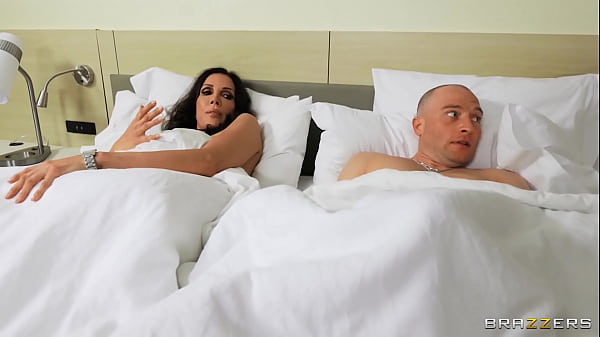 Malam Panas Bareng Mamah Tiri 2 / Brazzers / Download Full Dari Https://zzfull.com/did