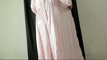 Bokep Indo Coba Dress Baru, Pantat Gede Montok Bikin Nagih
