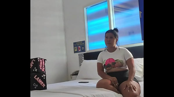 Video Mesum Ibu Tiri Ngerekam Adegan Panas Bareng Ponakan Sendiri
