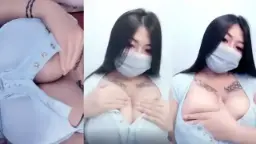 Yessy Main Tete Sambil Live Mango, Bikin Muncrat